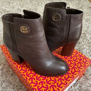 Tory Burch junction 85mm bootie